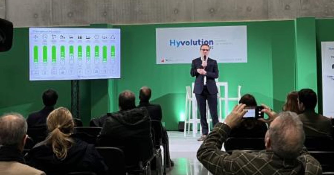 Thumbnail image for article Chloride shines at Hyvolution Paris: Pioneering low-carbon UPS solutions 